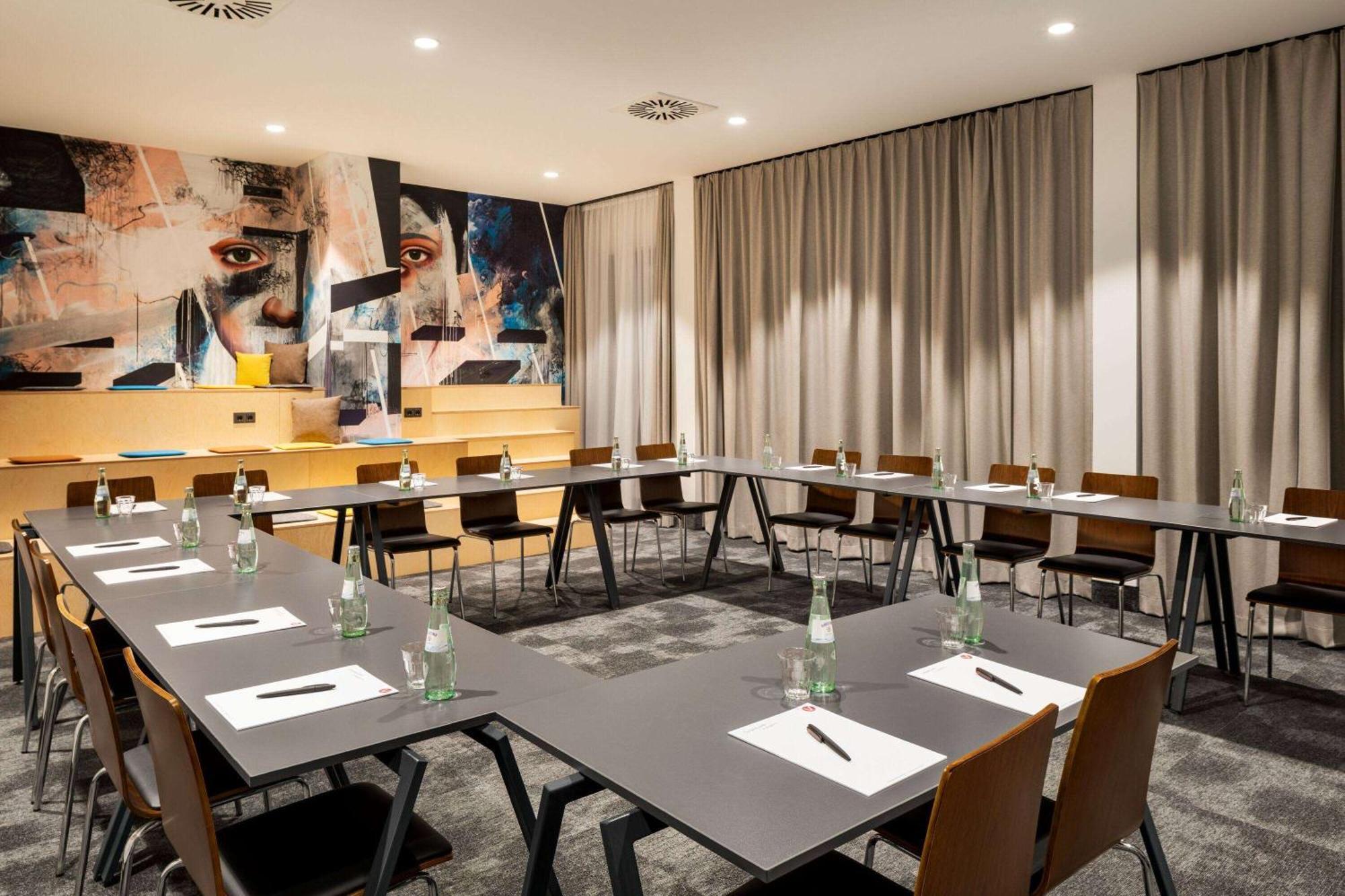 Vienna House Easy By Wyndham Berlin Potsdamer Platz Екстер'єр фото